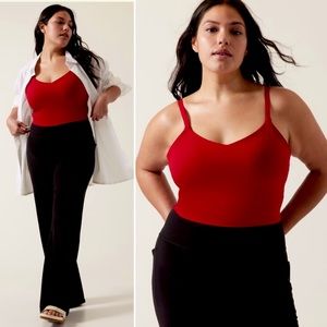 NEW w Tags! Athleta Elation V-Neck Crop D-DD, size 1X, red.